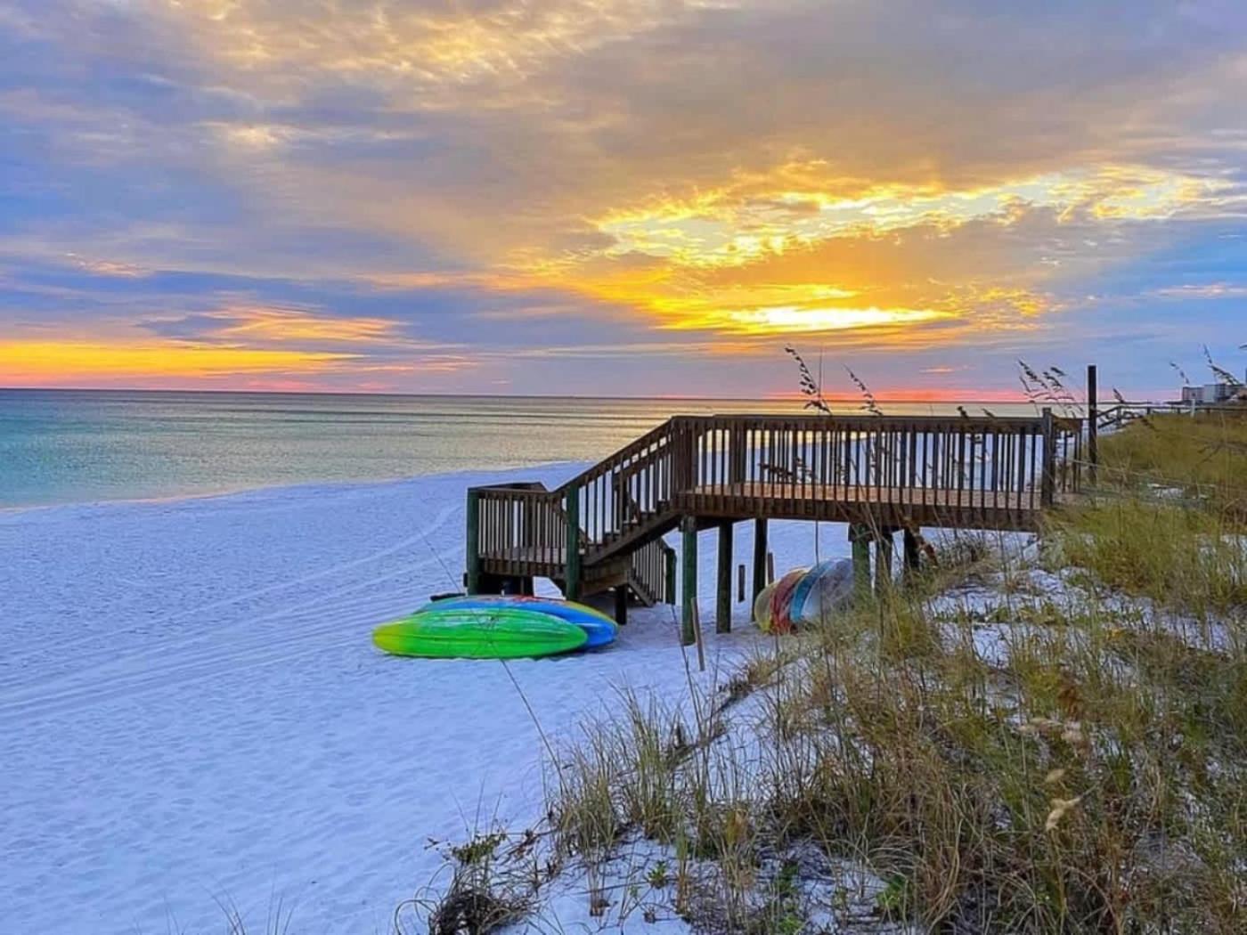 Sunrise Surprise 9Th Floor 2Br 2 Ba King Suite Beach Shuttle, Heated Pool! Destin Buitenkant foto