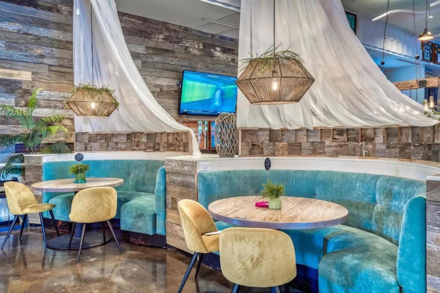 Sunrise Surprise 9Th Floor 2Br 2 Ba King Suite Beach Shuttle, Heated Pool! Destin Buitenkant foto